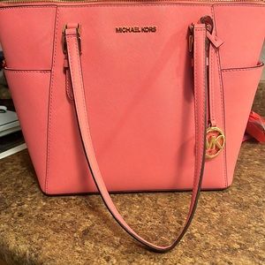 Kors saffiano leather jet set tote